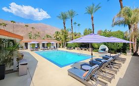 Little Paradise Hotel